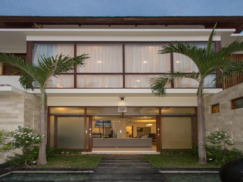 Villa Alaya By Nagisa Bali Семиньяк Экстерьер фото